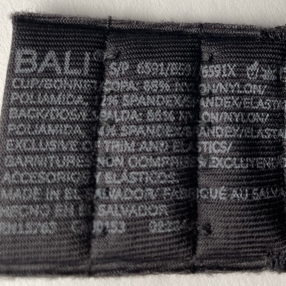 BALI Size S/P Comfort Revolution Lace Desire Shaping Wireless Bra DF6591 Black - Picture 8 of 14